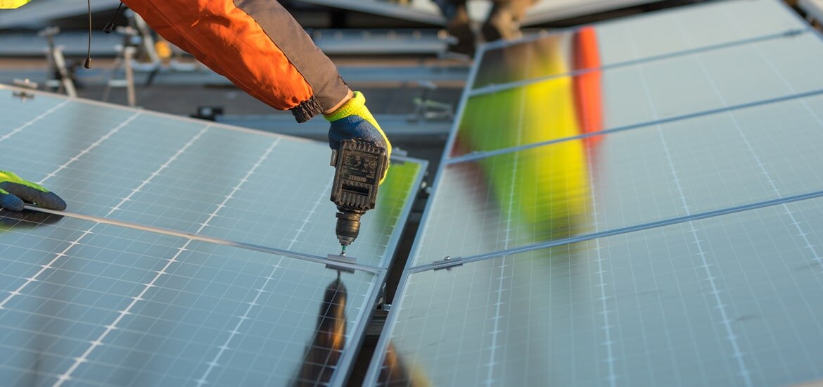 Come si riciclano i pannelli fotovoltaici quando arrivano a fine vita? - A2A
