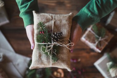 Regali di Natale sostenibili: ecco 5 idee