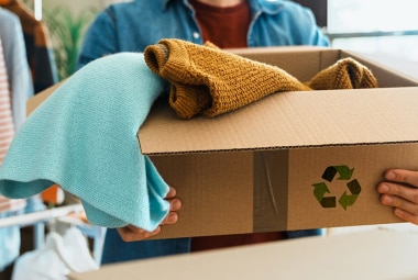 Sprechi tessili, second hand e moda no waste - A2A